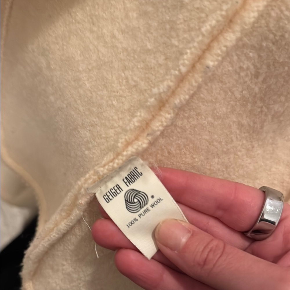 Geiger of Austria Pure Wool Vintage Cream Women's Jacket - Picture 11 of 12